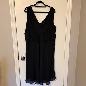 Elegant Black Sleeveless Dress